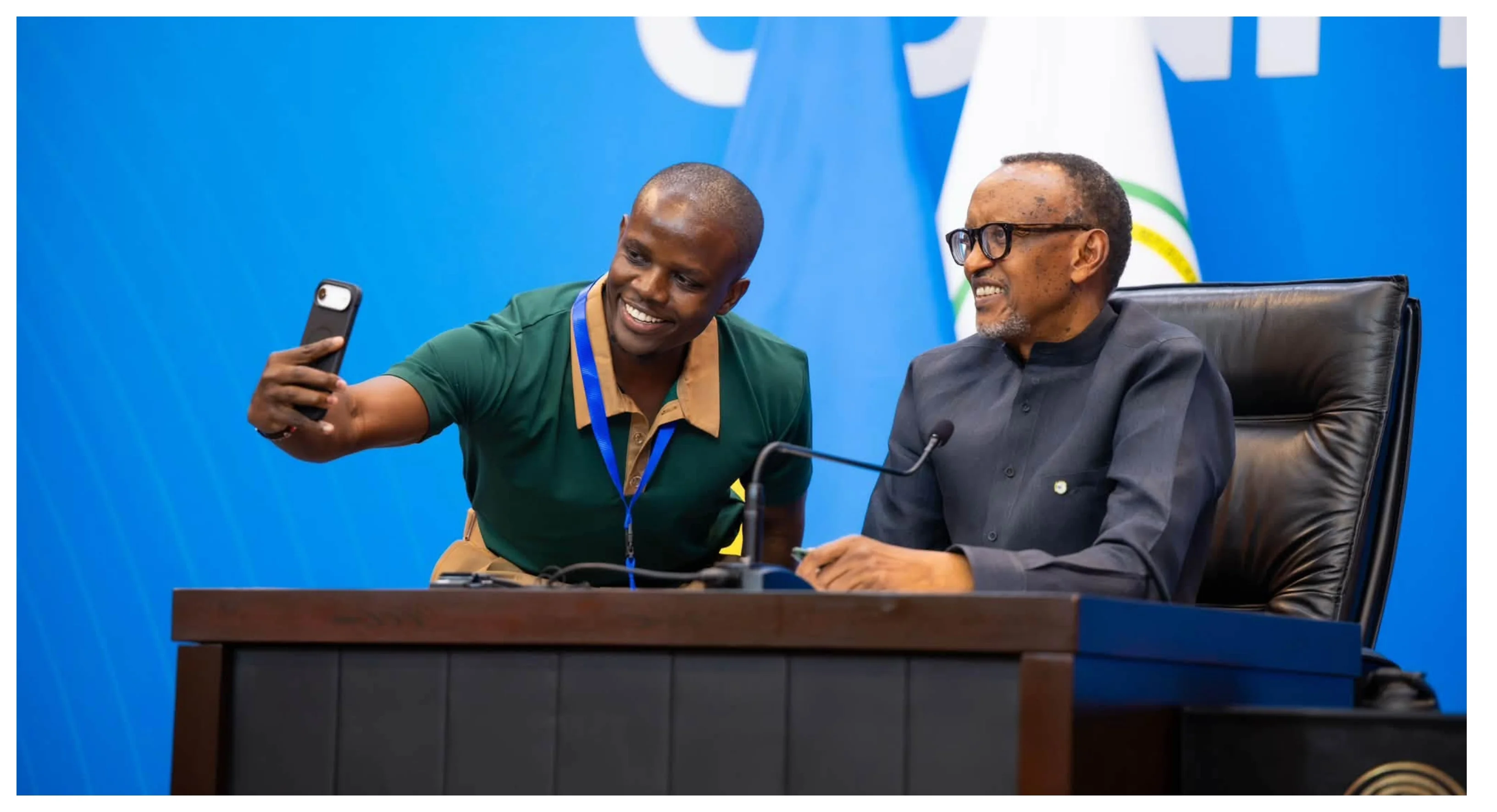 Crazy Kennar Takes Selfie with Rwanda President Paul Kagame at conference